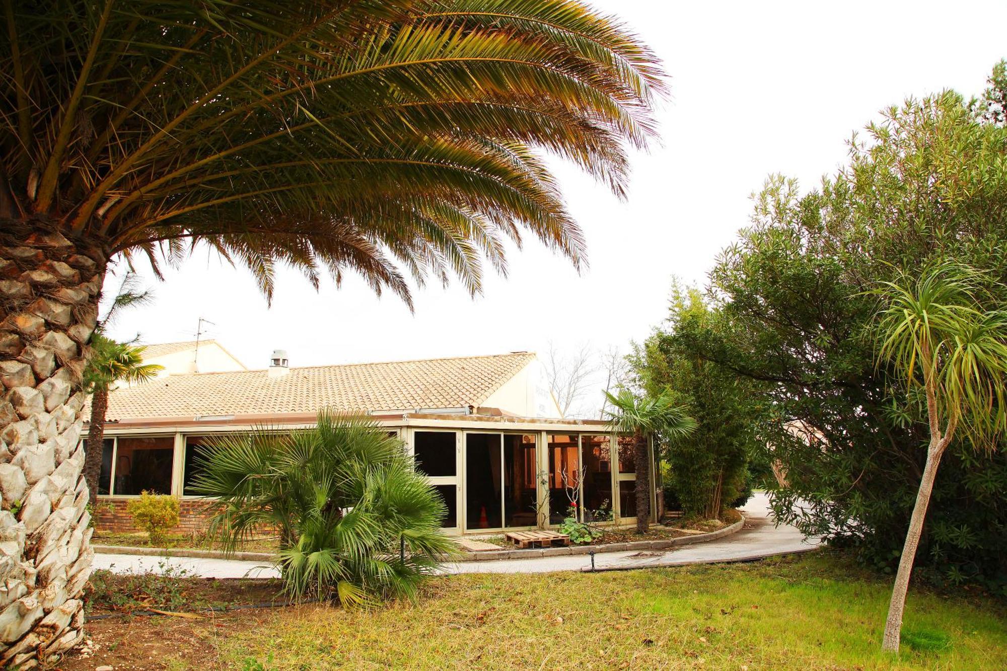 Hotel Le Coudon La Farlede Exterior photo